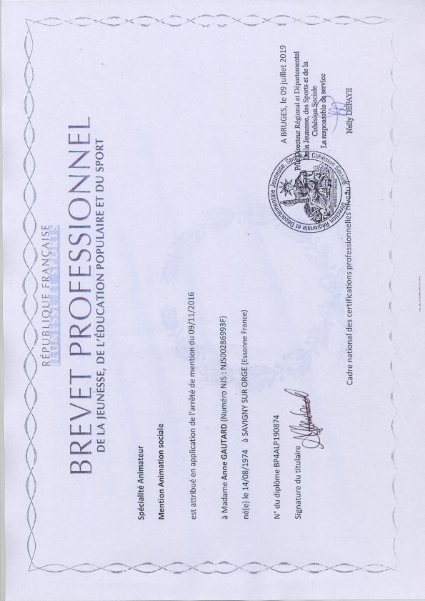 photo diplome PEMA KARUNA