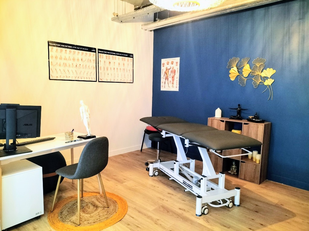 photo cabinet Maya Maurer