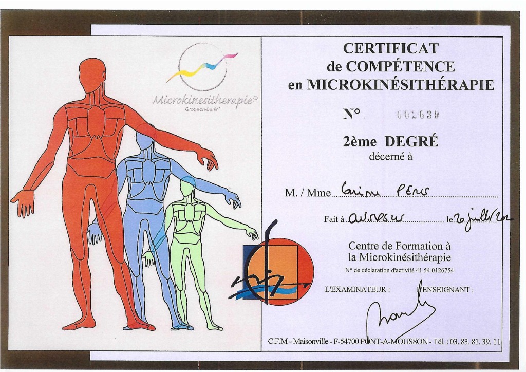 photo diplome Carine Péré