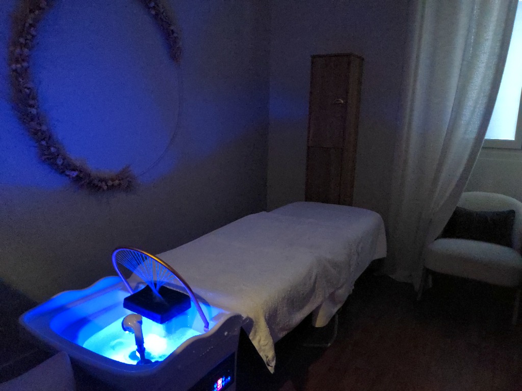 photo cabinet Alexandra Eau de Lune