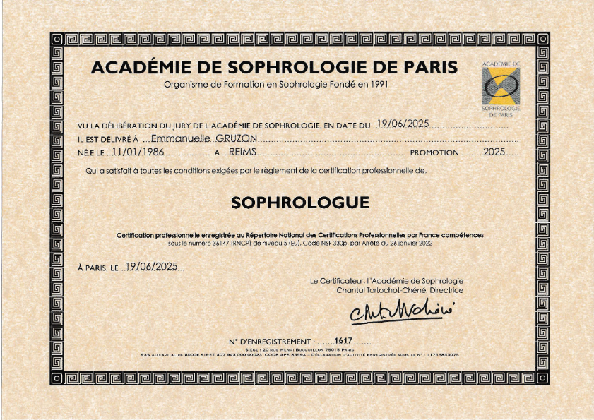 photo diplome Emma GRUZON - EVOLUEMM