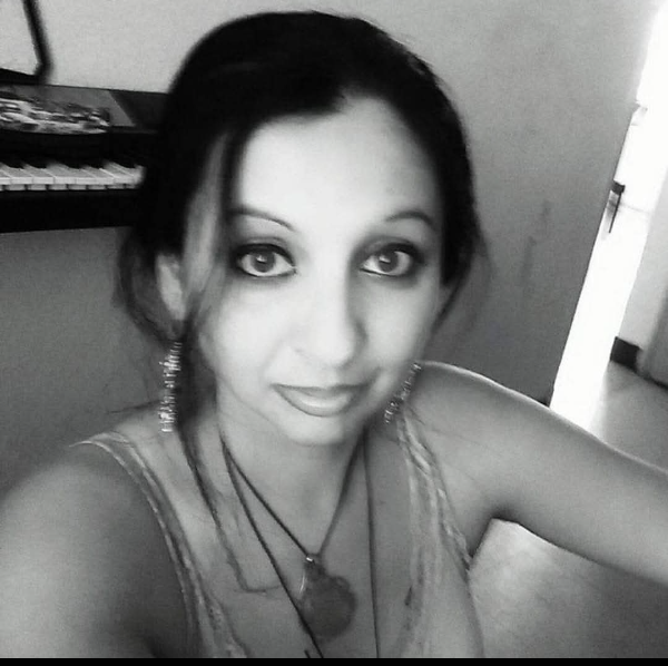 Latina ilanith Sharon 