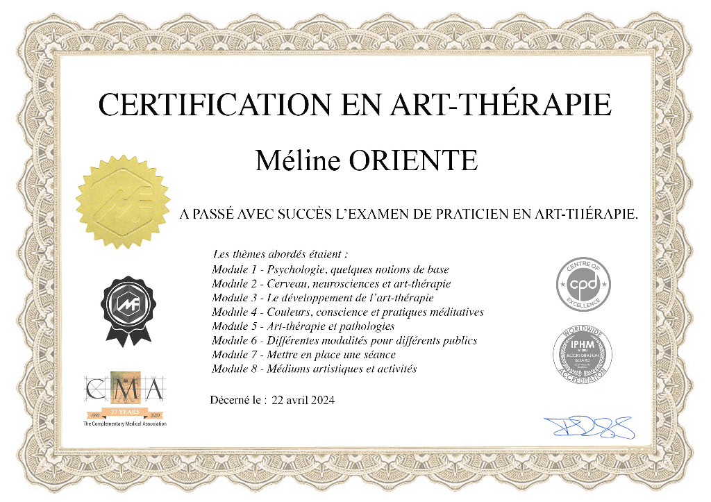 photo diplome Méline Oriente