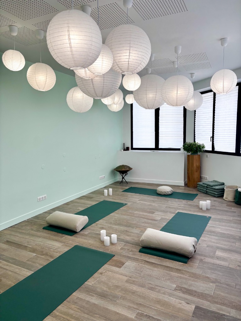 photo cabinet Yvain - Yonow Yoga