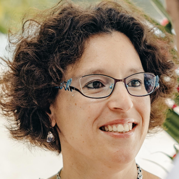 Marie-Hélène Barcos 