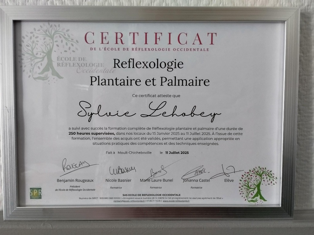 photo diplome Syl’vie réflexologie 