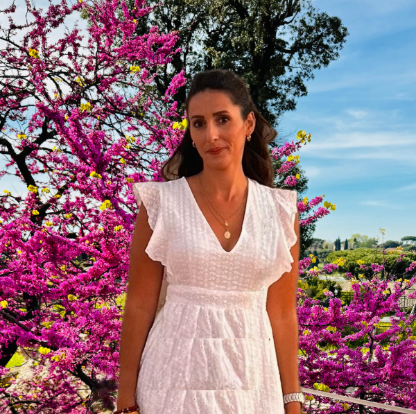 Fiona - Résonance de l’Essence Source