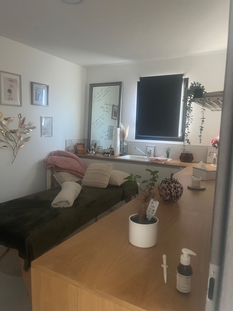 photo cabinet De brito 