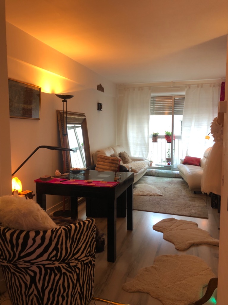 photo cabinet Jade ZEGANADIN 