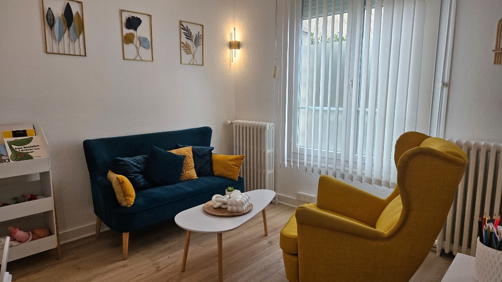 photo cabinet Marie-Davia Wardi