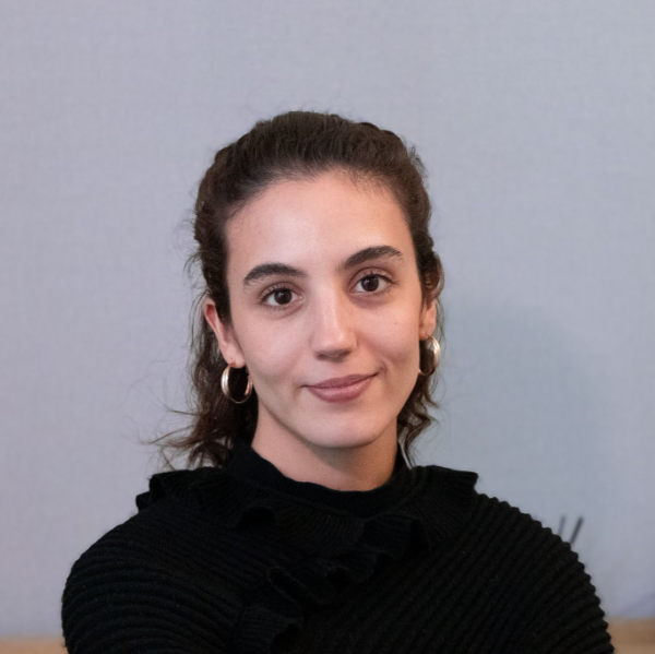 Sarha Belkacem - Thérapeute TCC