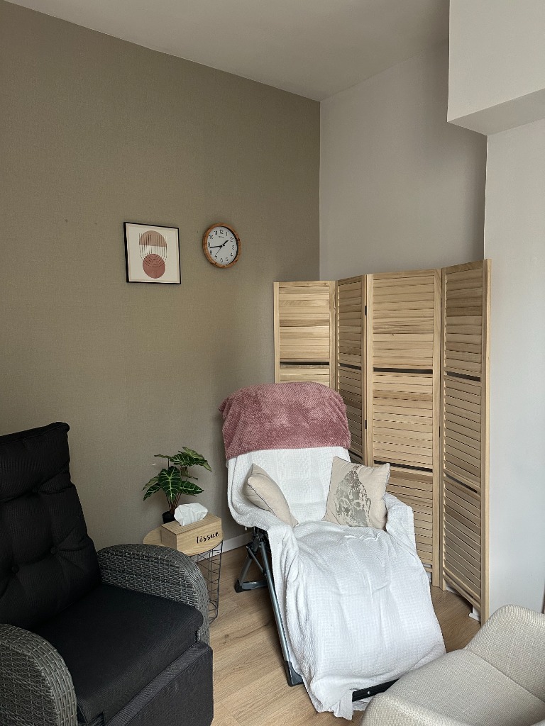 photo cabinet Sarha Belkacem - Thérapeute TCC