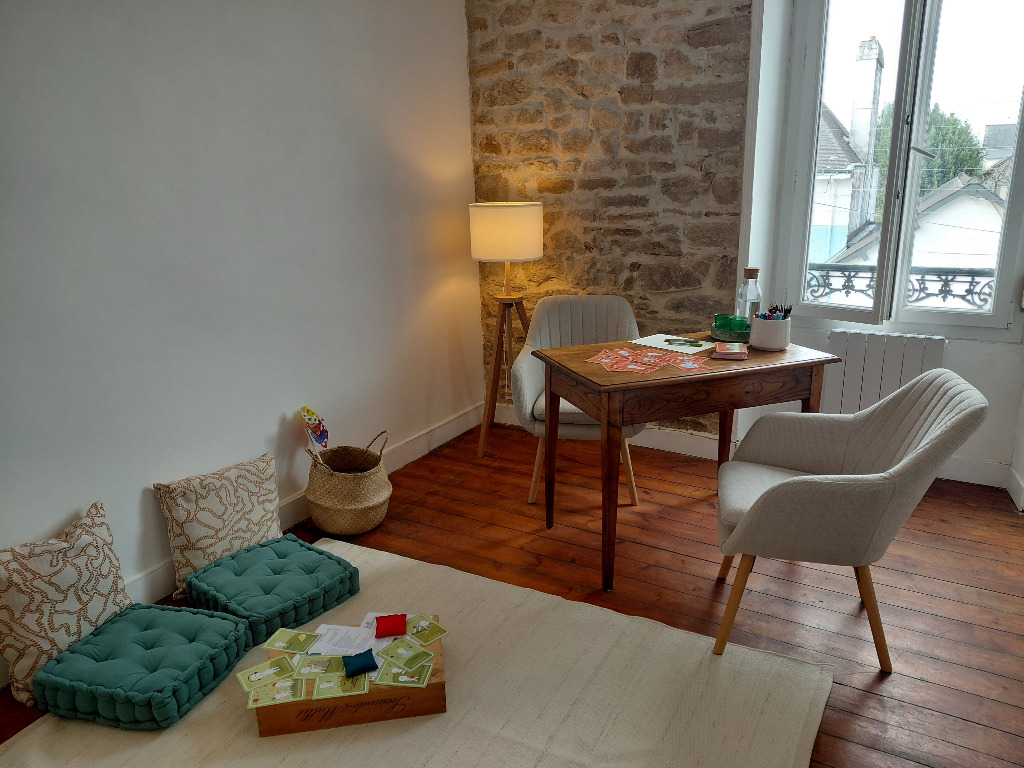 photo cabinet Célia Dèbre