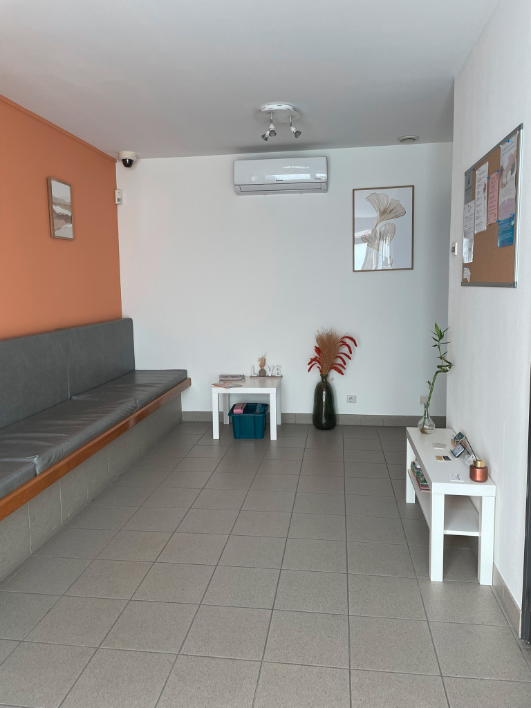 photo cabinet Mouna FERJANI BRISSE