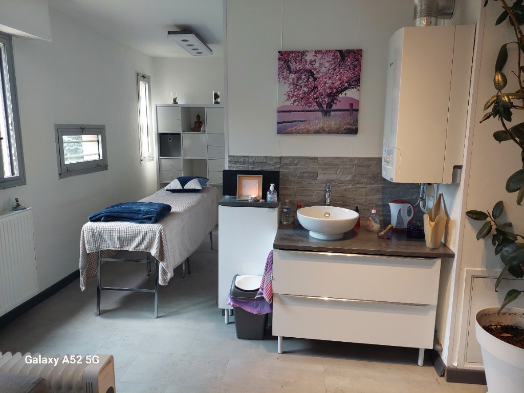 photo cabinet Guillaume Auriel