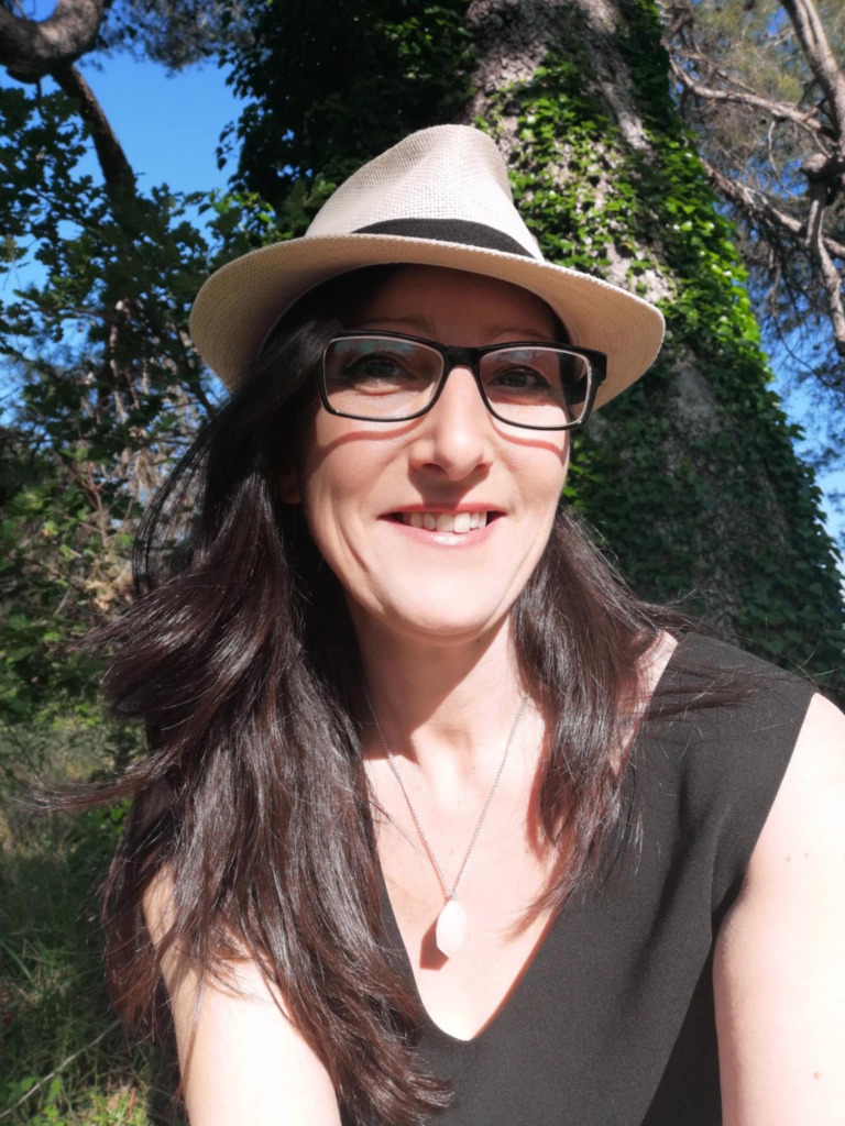 photo portrait Sabrin’ Art Thérapie