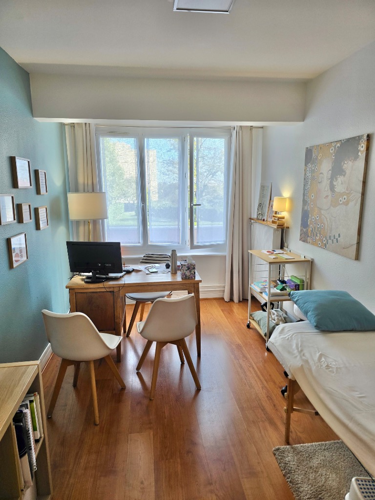 photo cabinet Laurie MERCIER