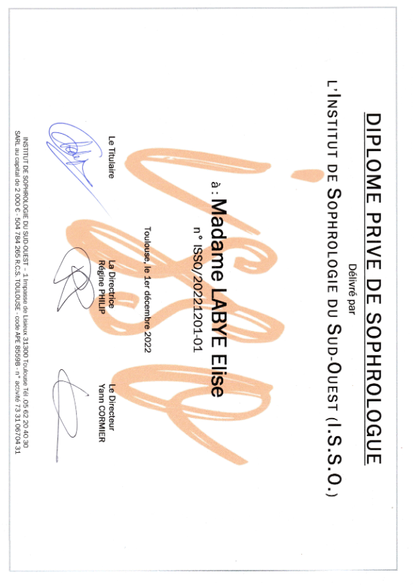 photo diplome Elise Labye