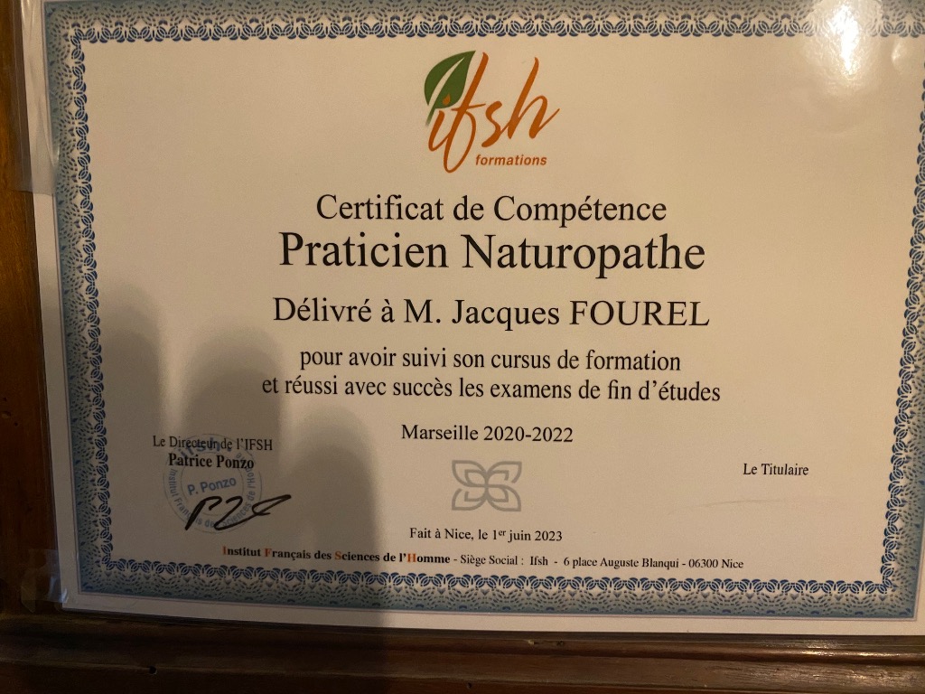 photo diplome Naturopathe les grandes terres 
