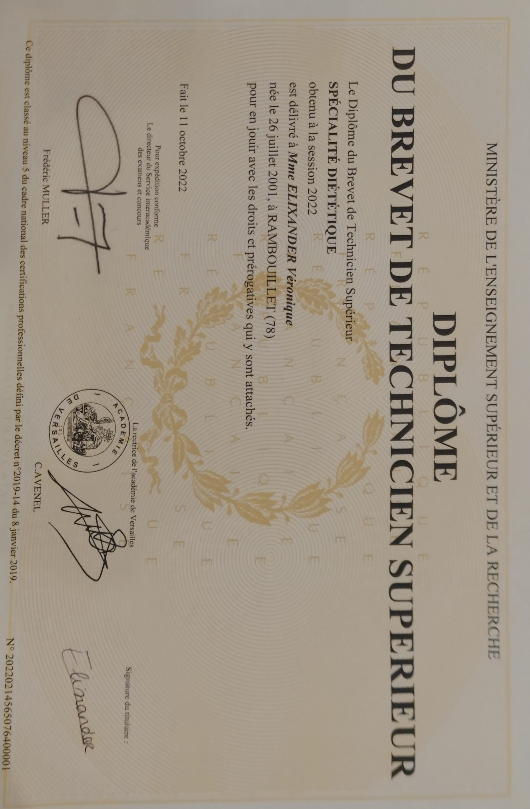 photo diplome Véronique Elixander