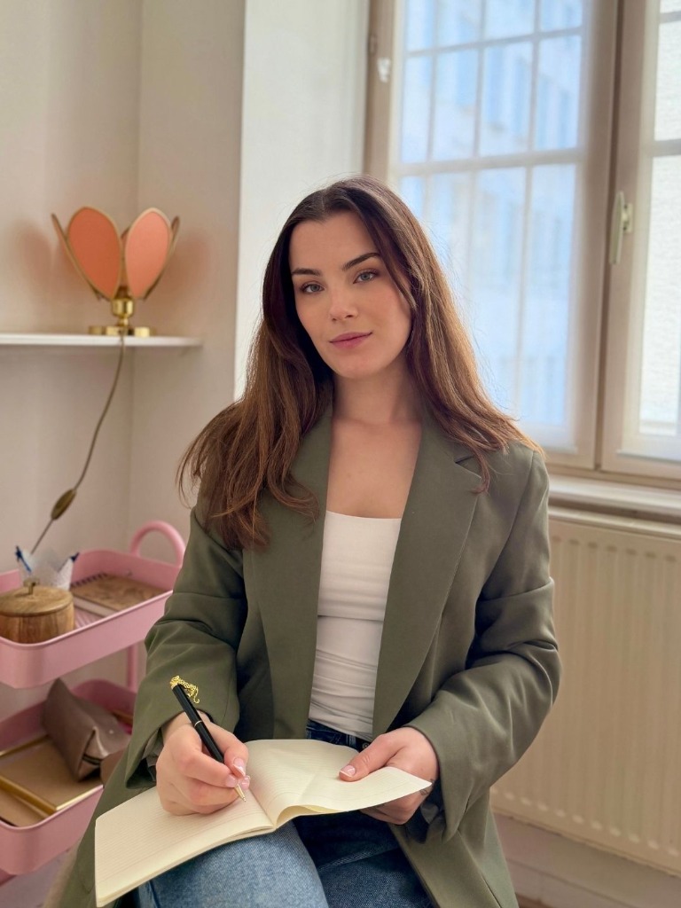 photo portrait Léa Orthlieb