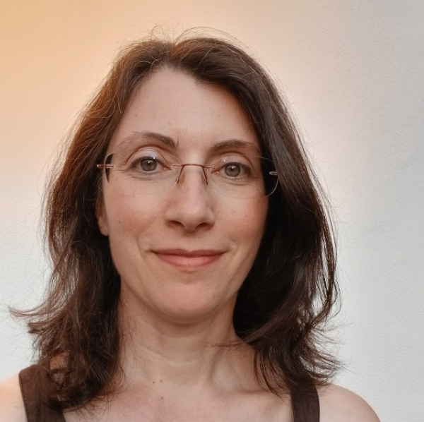 Devata - Brigitte Bastian Dotor