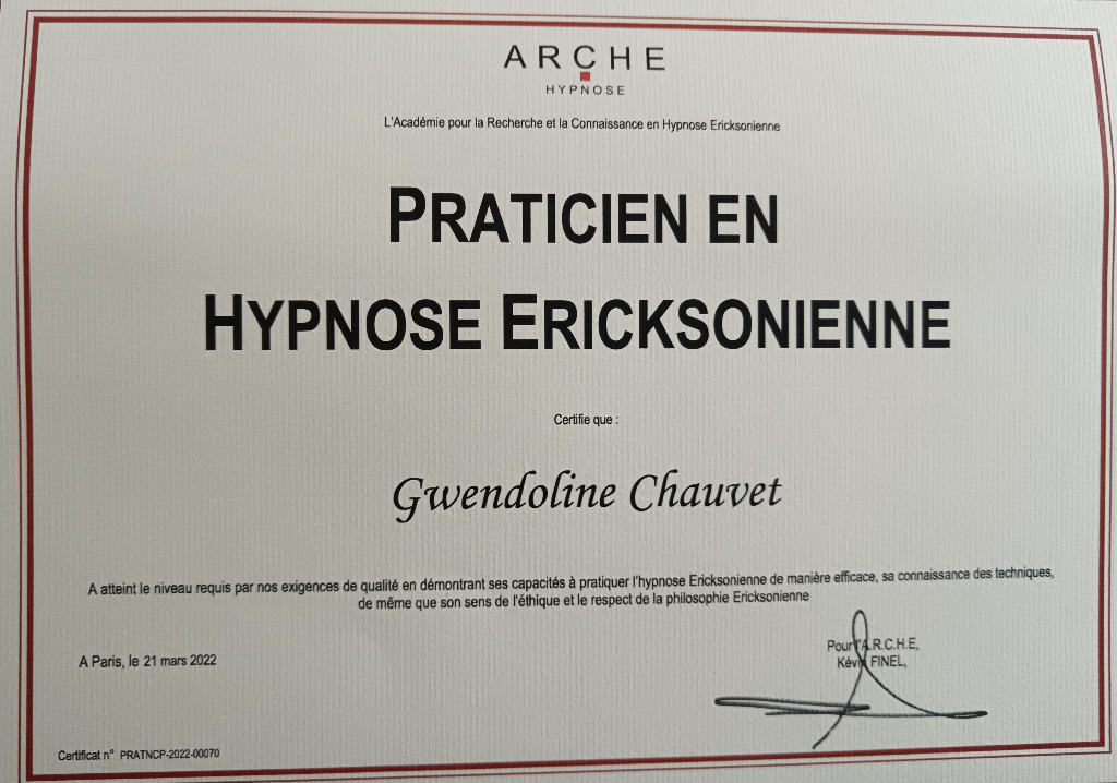 photo diplome Gwendoline Chauvet Hypnose
