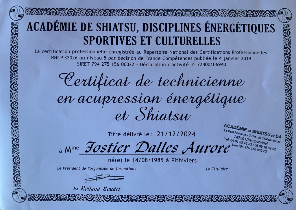 photo diplome Aurore Fostier Dalles - Hinode Shiatsu