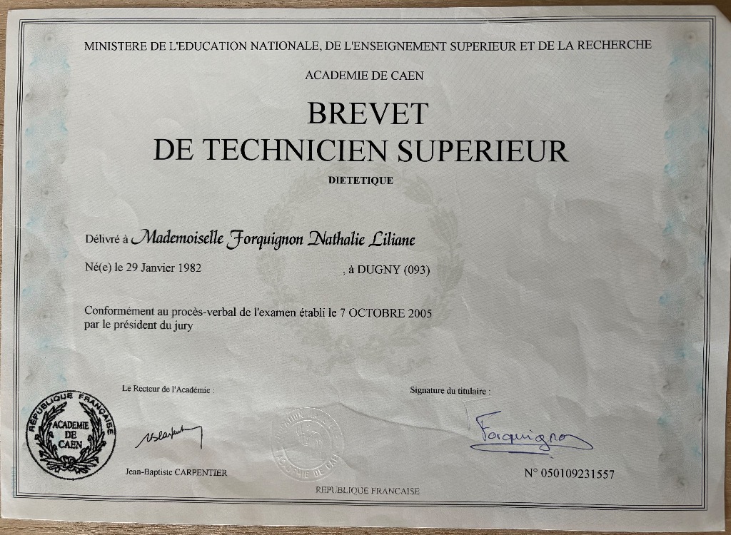 photo diplome Nathalie Forquignon