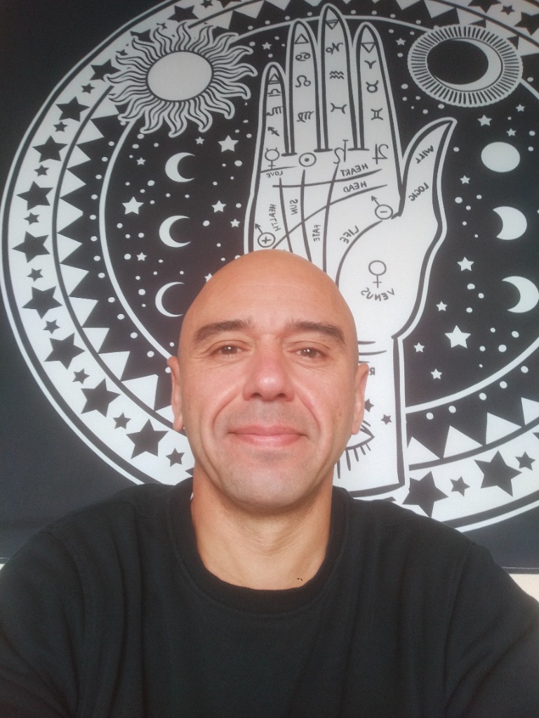 photo portrait Davy PARIS Médium Magnétiseur