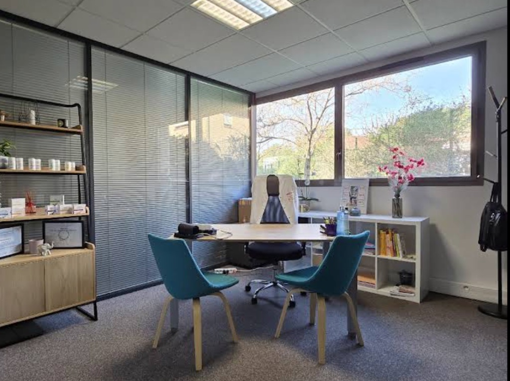 photo cabinet Agnès Castelot 