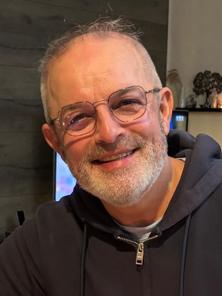 photo portrait Laurent Hypnothérapeute & soin énergétique Reiki