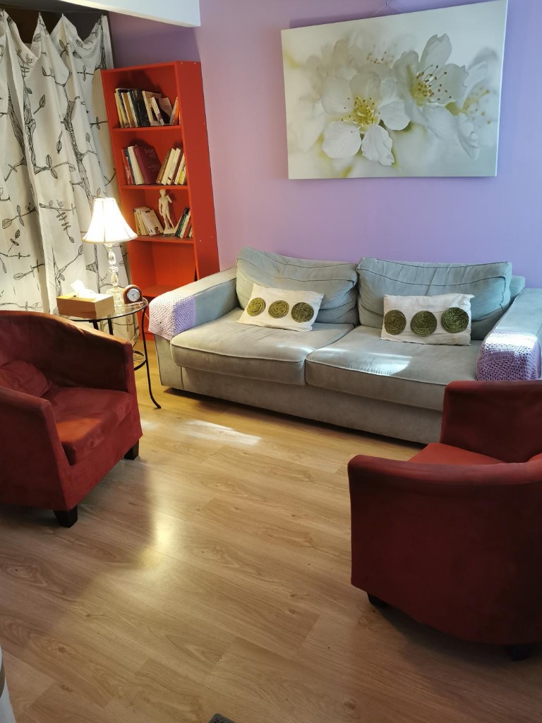 photo cabinet CLAUDINE DECAUX