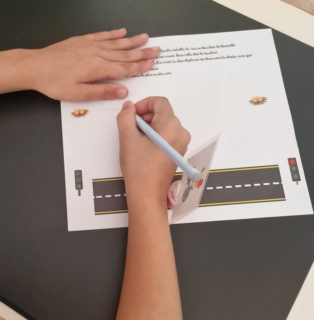 photo seance Du trait à la lettre