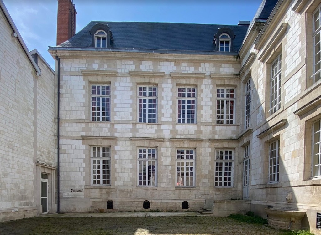 photo cabinet Mathilde Leschemelle Psychopraticienne