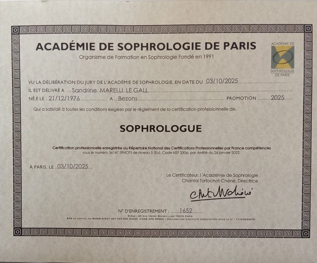 photo diplome Sandrine Le Gall - Sophrologue