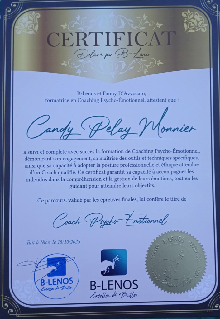 photo diplome Candy Pelay Monnier Candy Coach