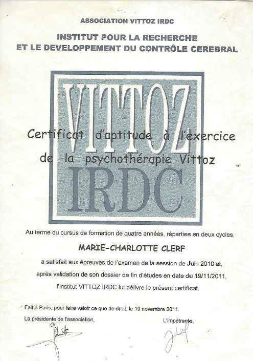 photo diplome Marie-Charlotte CLERF