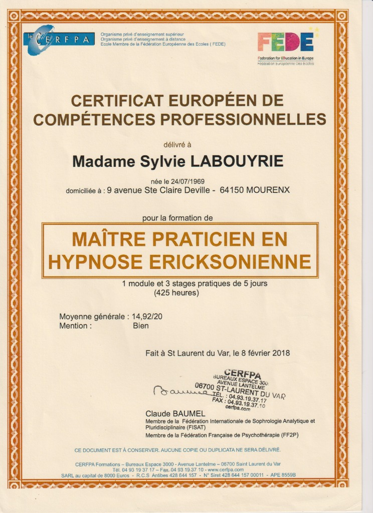 photo diplome ISIS ET AILLEURS