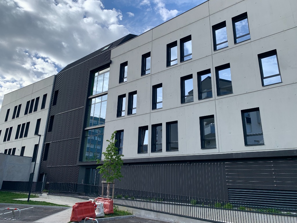 photo cabinet Laurence Armand-Guilain Sons de soie