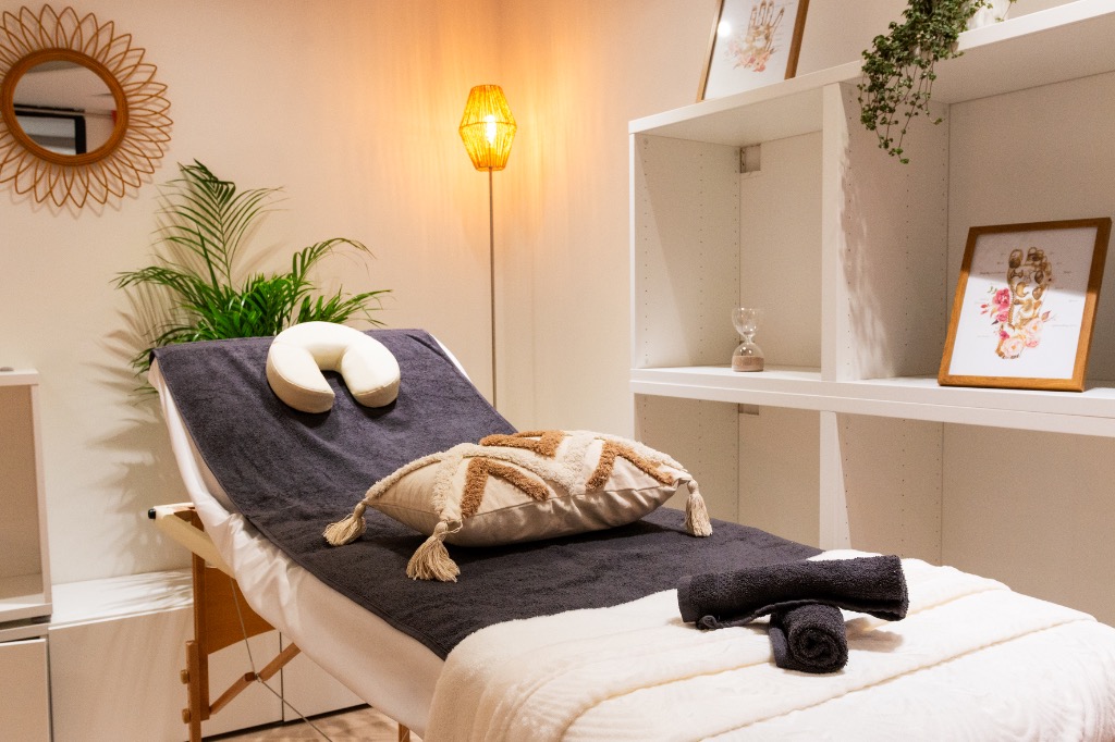 photo cabinet EHJOKA RÉFLEXOLOGIE 