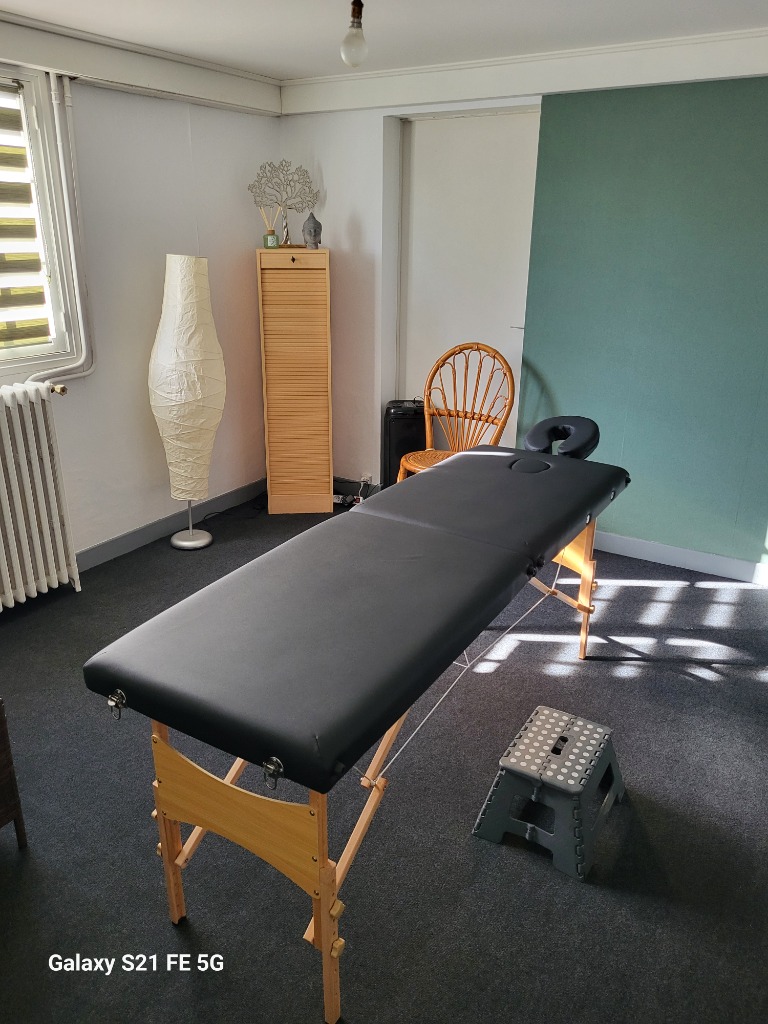 photo cabinet Magnétiseur Nath