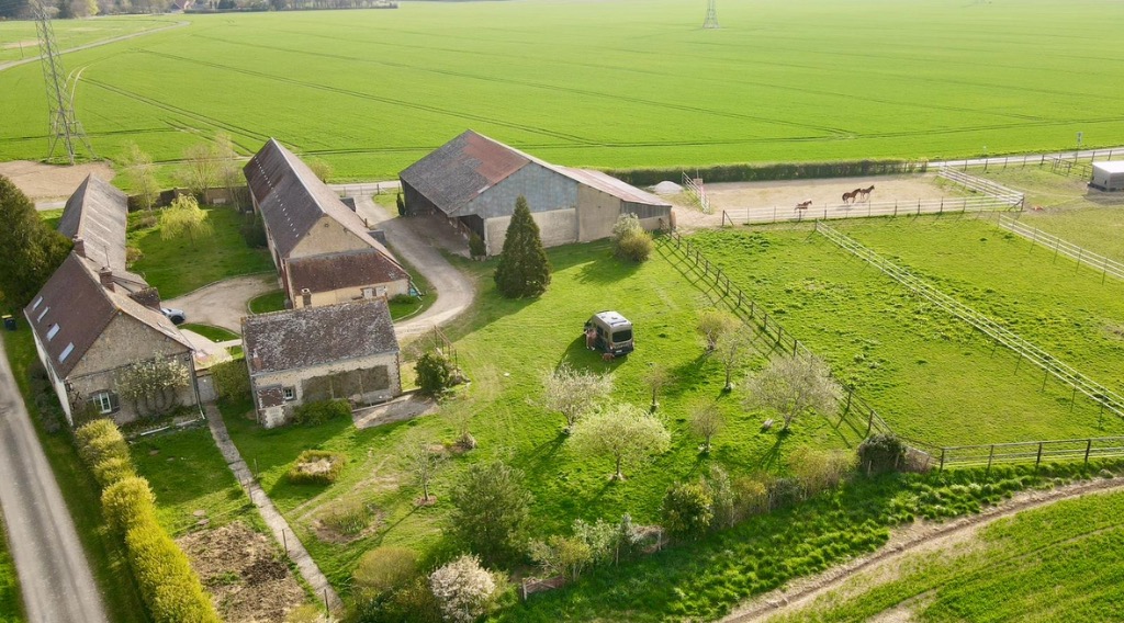 photo cabinet Alexia BOISDRON LEBASCH - Domaine Équestre Dolexia