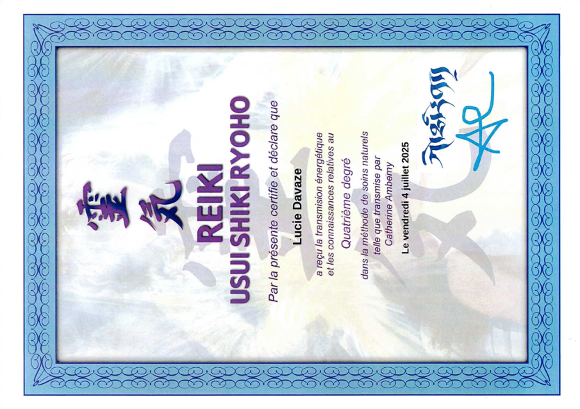 photo diplome Lucie DAVAZE