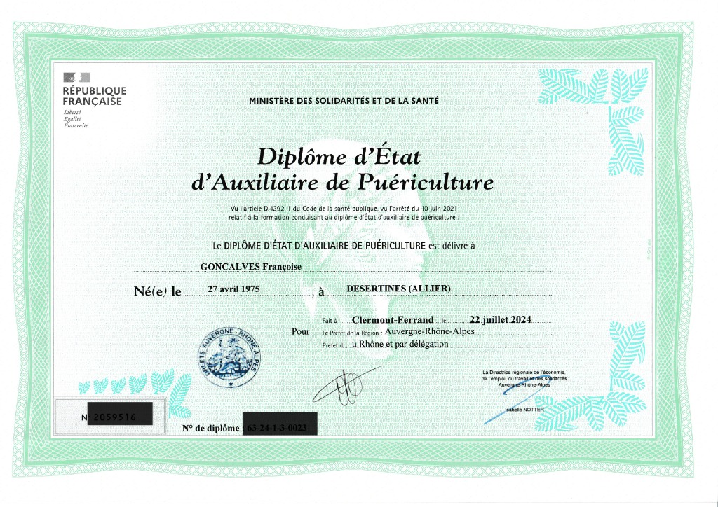 photo diplome Essence Franaya / Françoise Goncalves