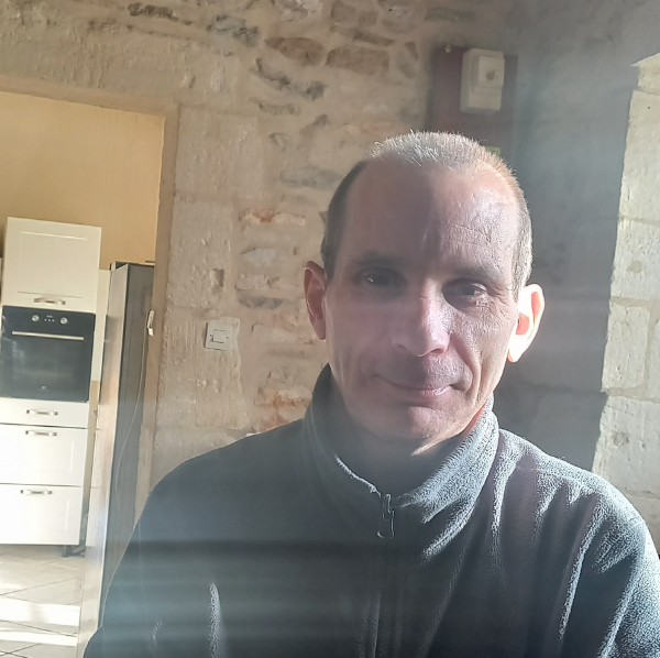 Jean Michel Fegueux -manini