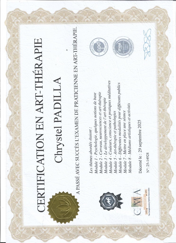 photo diplome Art thérapie Holistique 