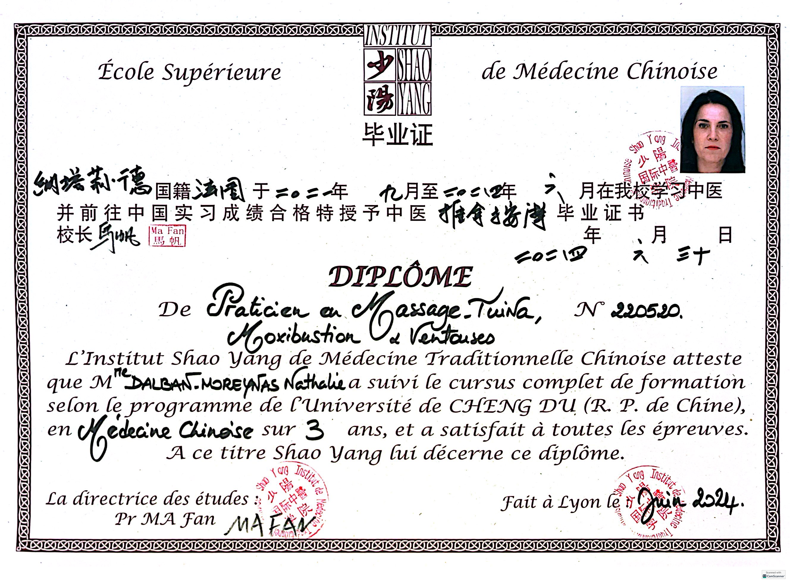 photo diplome Nathalie DALBAN-MOREYNAS