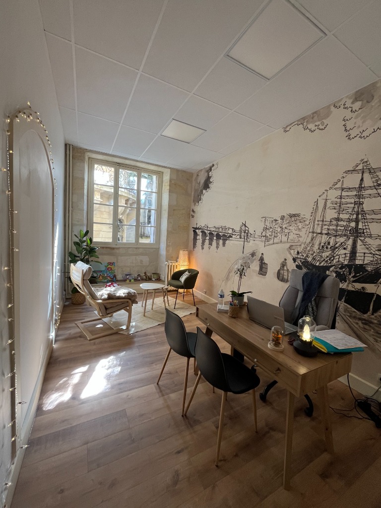 photo seance Lara Rouzé (Cabinet de la parentalité)