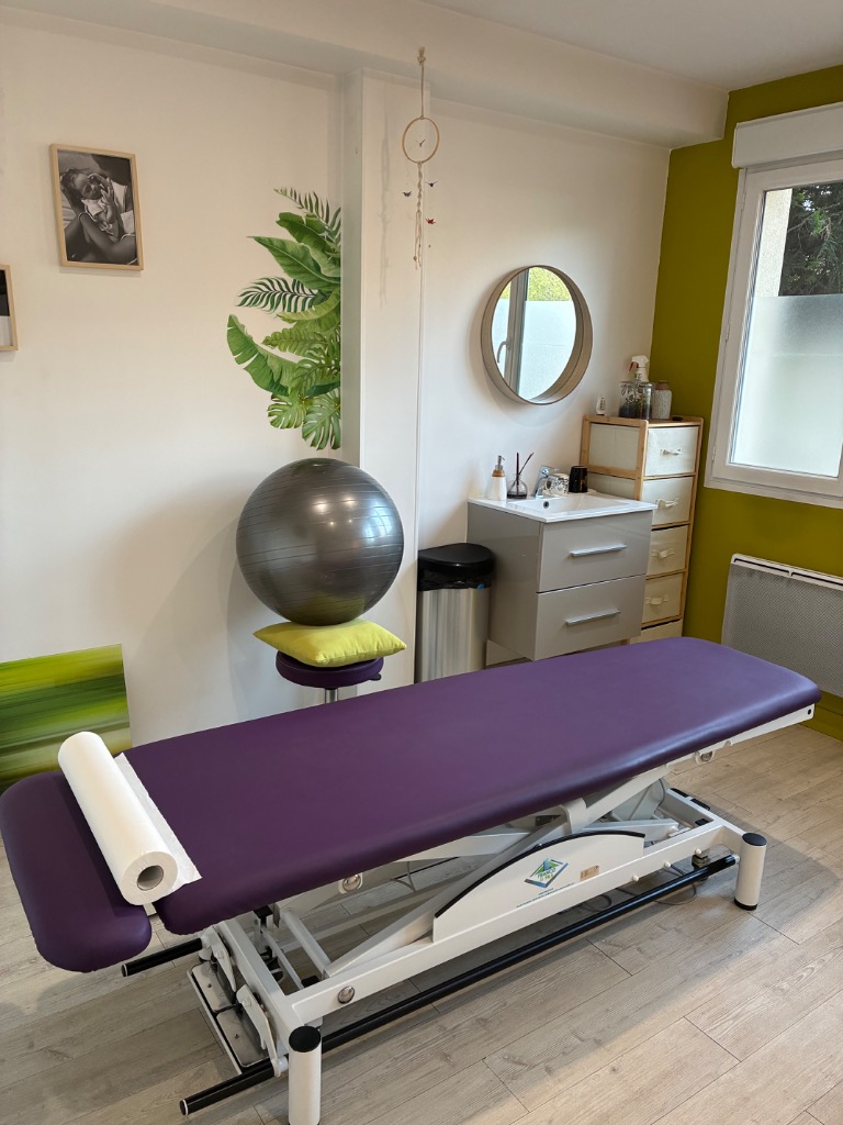 photo cabinet Aurelie Cournut osteopathe